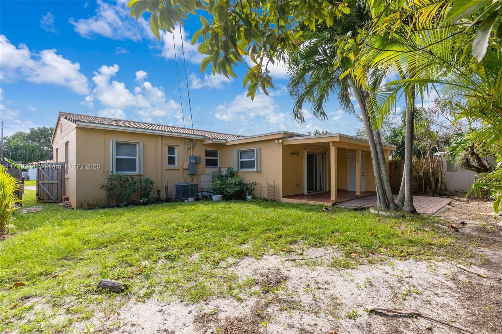 Real estate property located at 7555 30th Ter, Miami-dade, Central Miami Part 7, Miami, FL