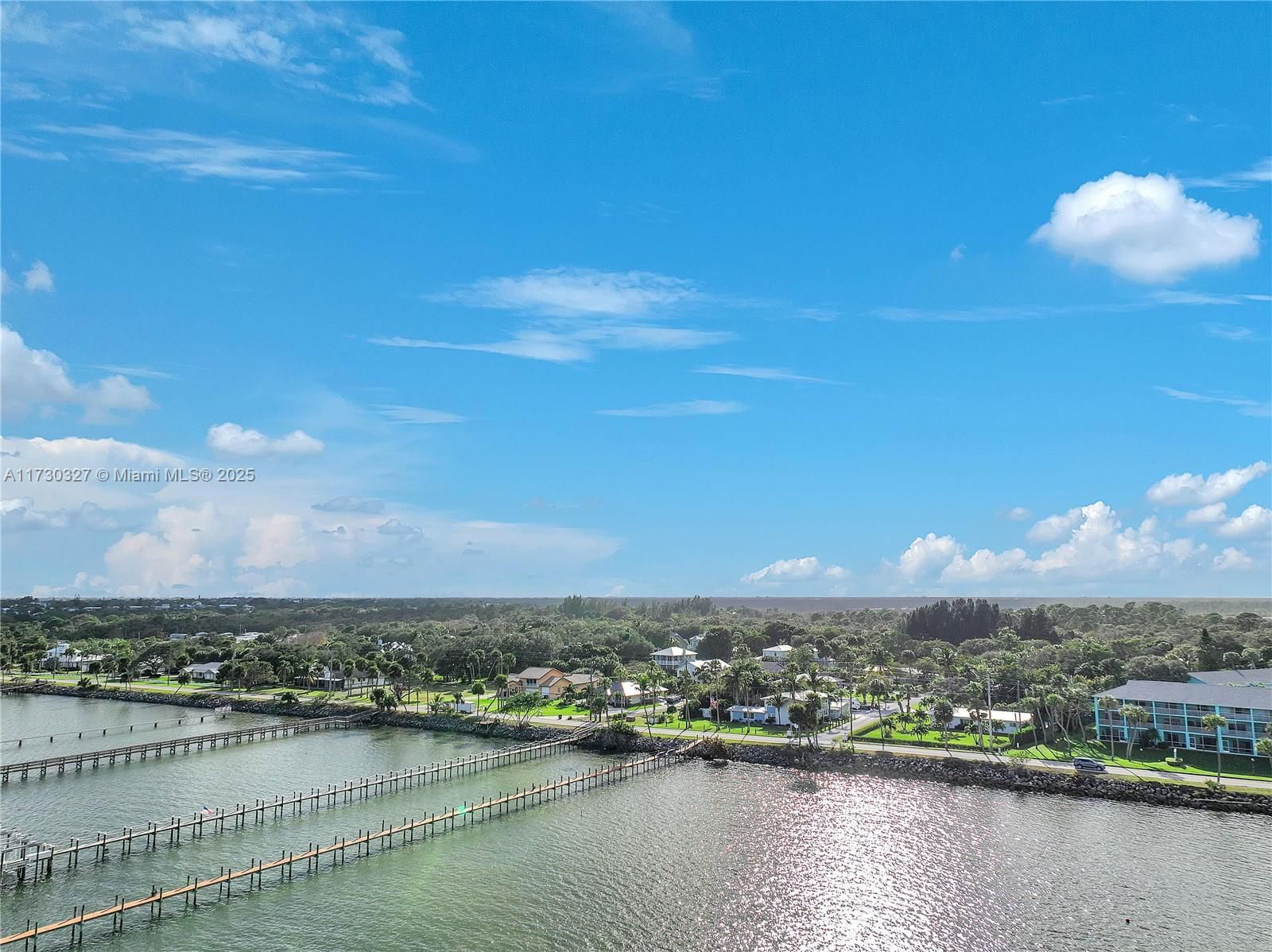 Real estate property located at 13529 Indian River Dr, St Lucie, Resubdivision Of 9/10-37-, Jensen Beach, FL