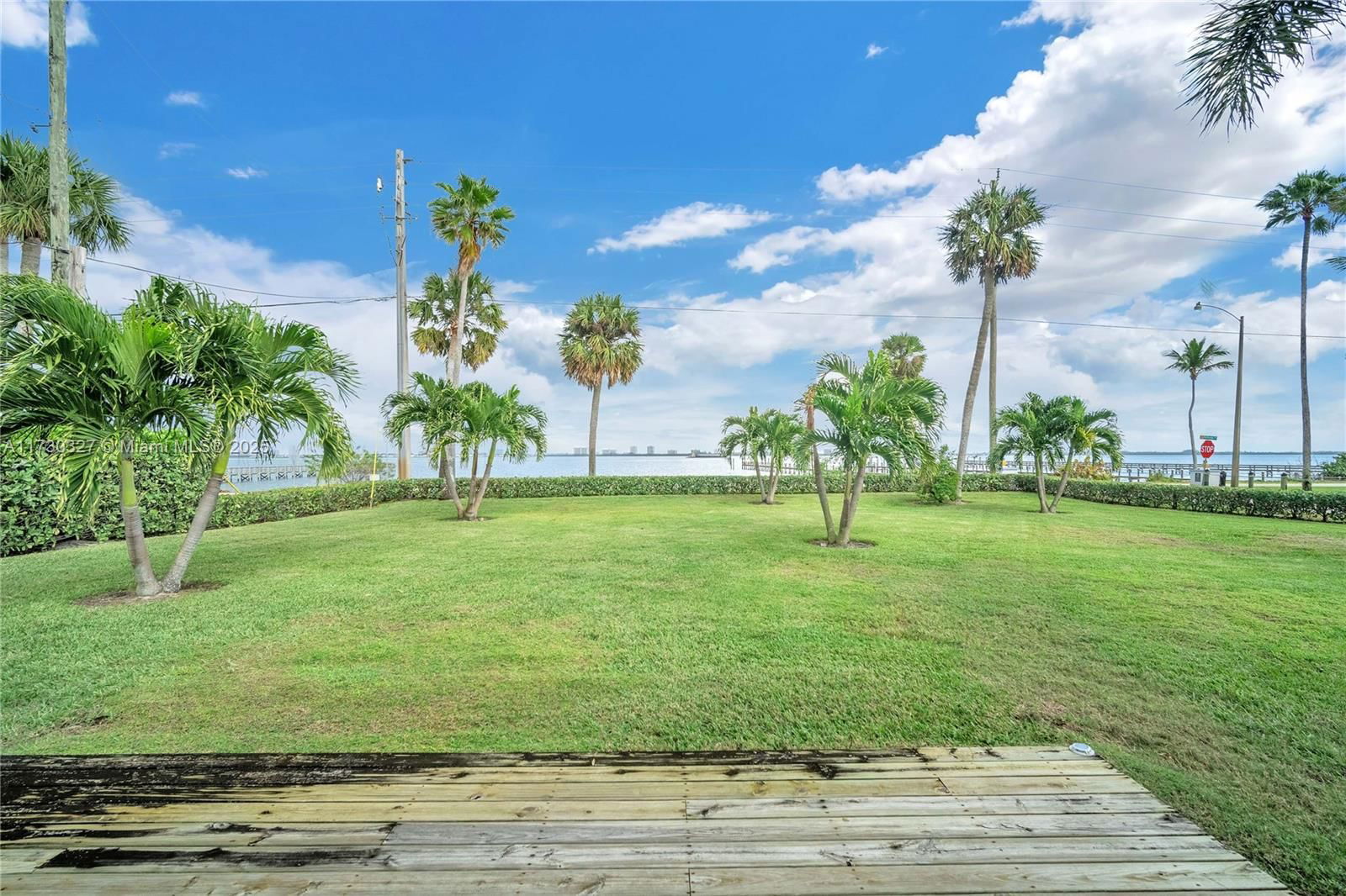 Real estate property located at 13529 Indian River Dr, St Lucie, Resubdivision Of 9/10-37-, Jensen Beach, FL