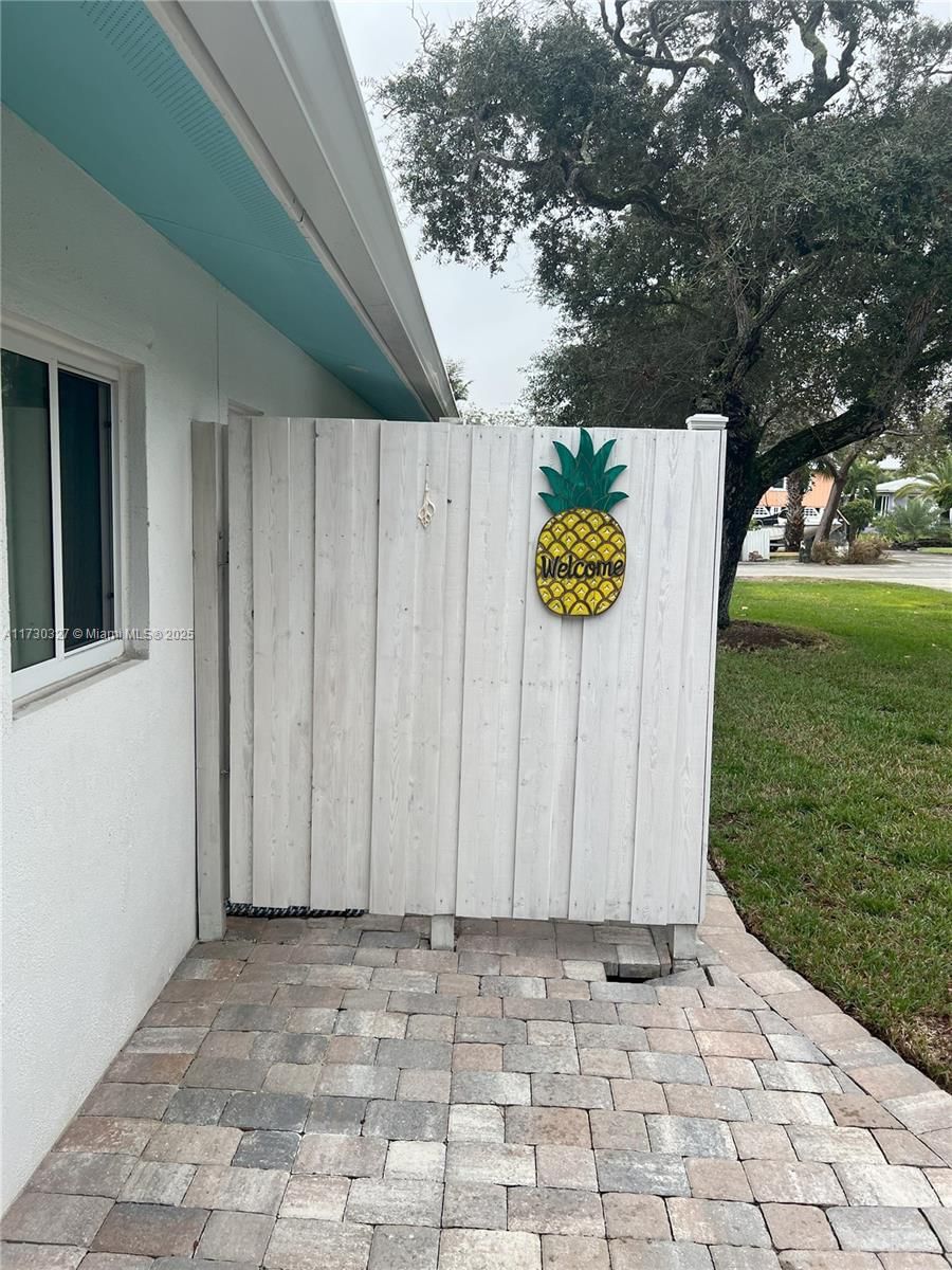 Real estate property located at 13529 Indian River Dr, St Lucie, Resubdivision Of 9/10-37-, Jensen Beach, FL