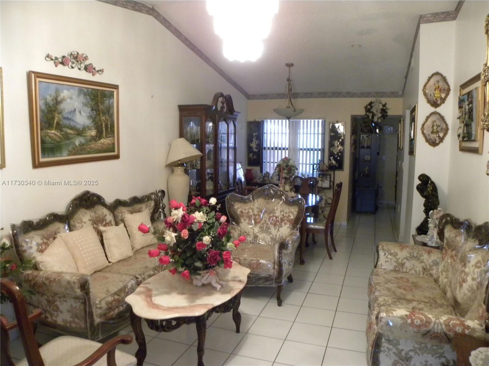 Real estate property located at 4839 144th Ct, Miami-dade, Bird Lakes Townhouse Sec, Miami, FL