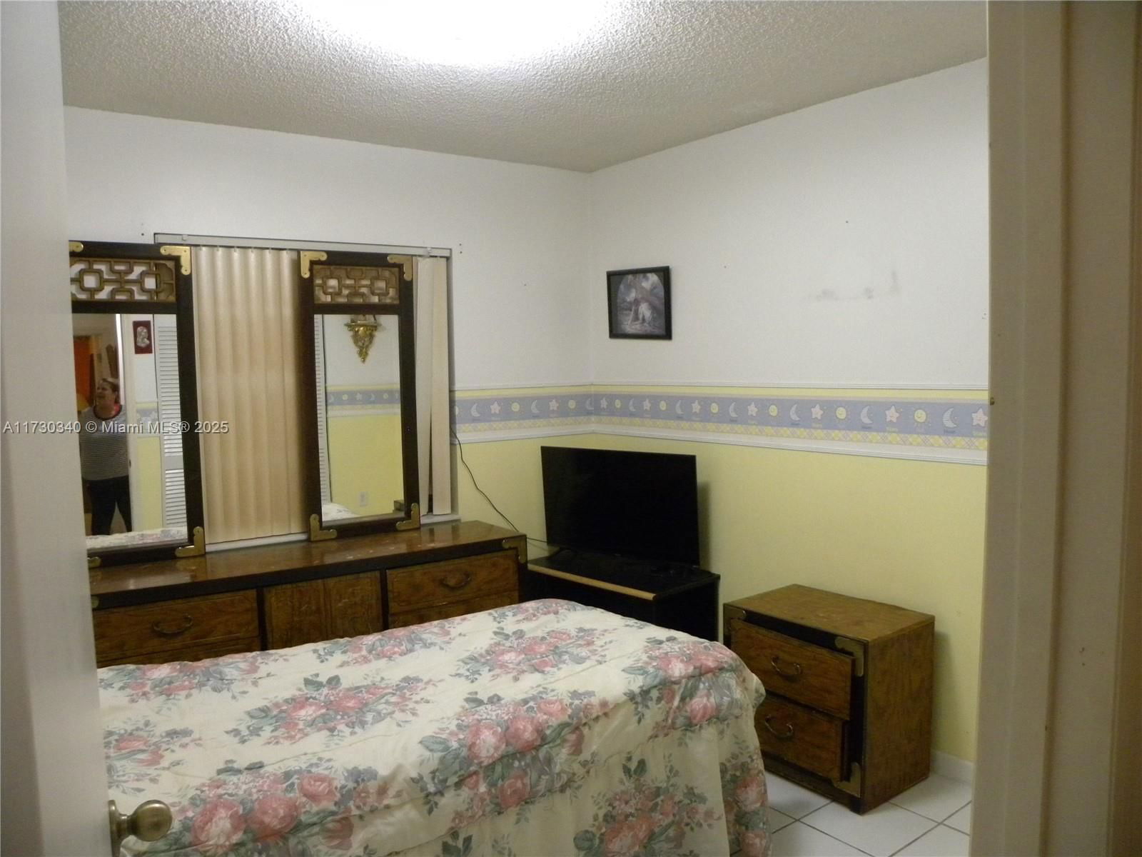 Real estate property located at 4839 144th Ct, Miami-dade, Bird Lakes Townhouse Sec, Miami, FL