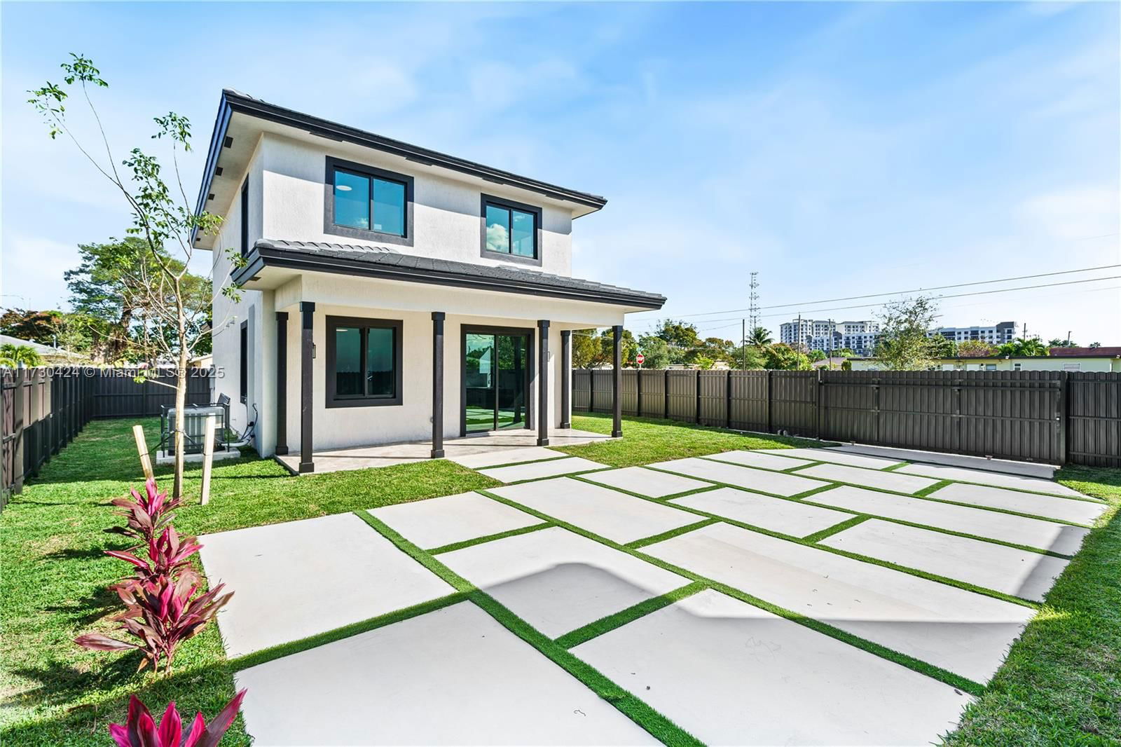 Real estate property located at 18084 103 Ave, Miami-dade, Cgtj Estates, Miami, FL