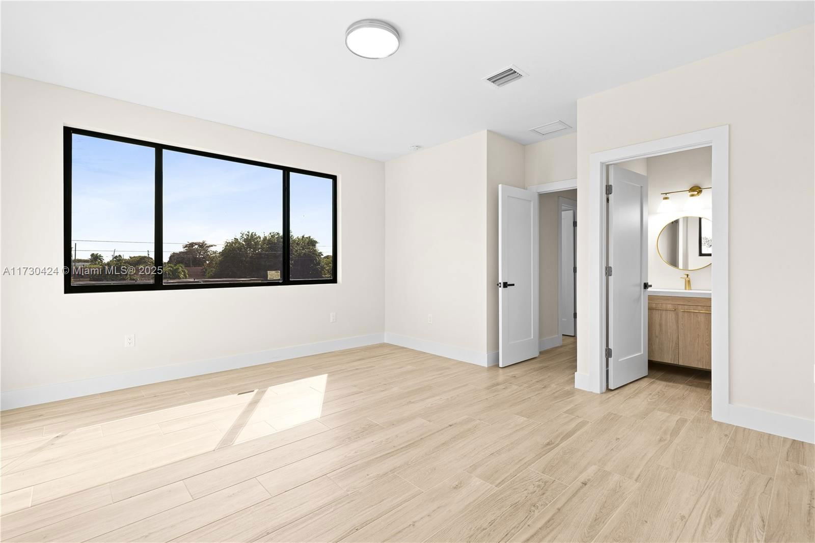 Real estate property located at 18084 103 Ave, Miami-dade, Cgtj Estates, Miami, FL