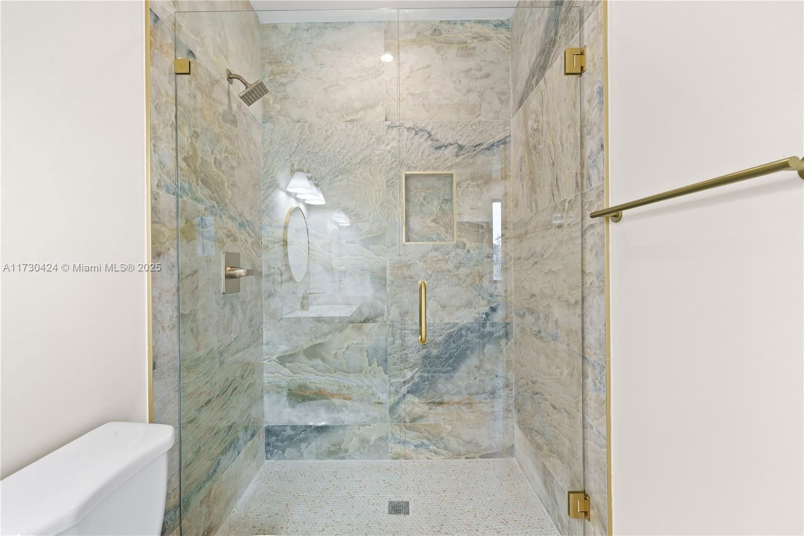 Real estate property located at 18084 103 Ave, Miami-dade, Cgtj Estates, Miami, FL