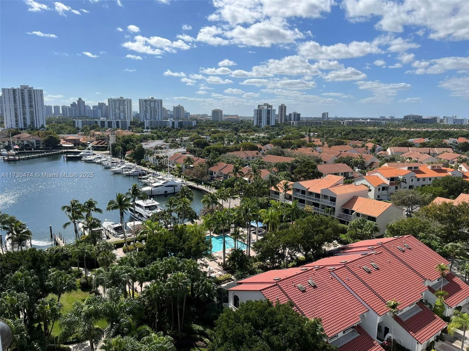 Real estate property located at 3610 Yacht Club Dr #1214, Miami-Dade, PORTSVIEW @ THE WATERWAYS, Aventura, FL