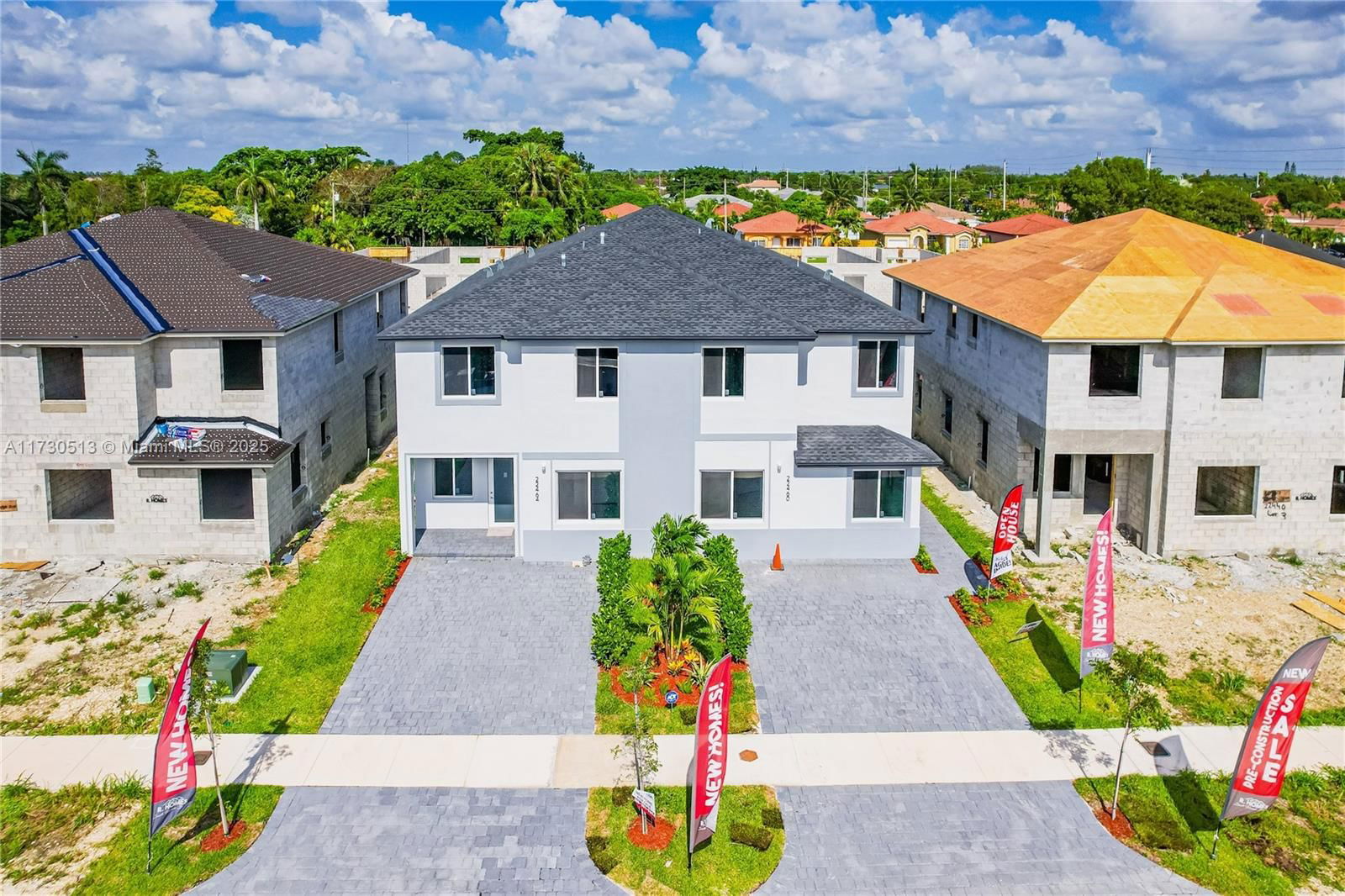 Real estate property located at 22570 124 CT B, Miami-dade, Chloes Estates, Miami, FL