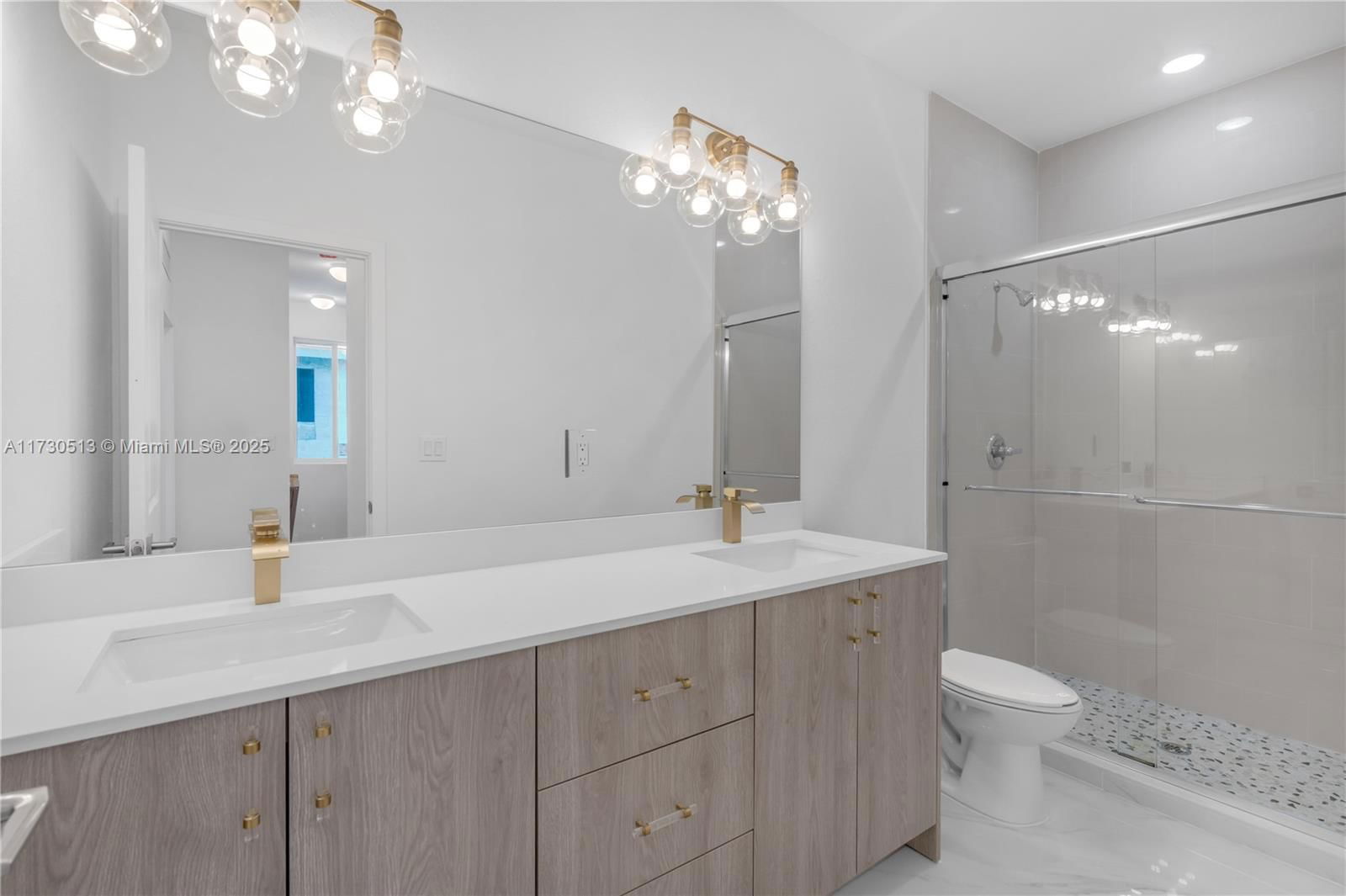 Real estate property located at 22570 124 CT B, Miami-dade, Chloes Estates, Miami, FL