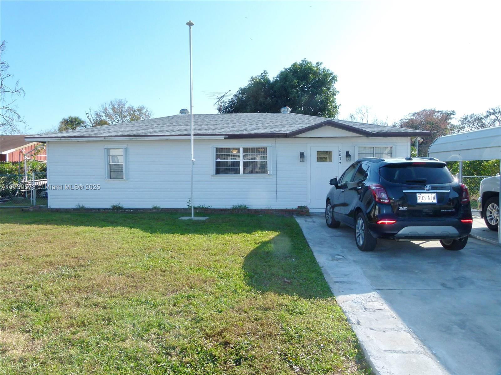 Real estate property located at 4034 29th Court, Okeechobee, Roland Acres, Okeechobee, FL