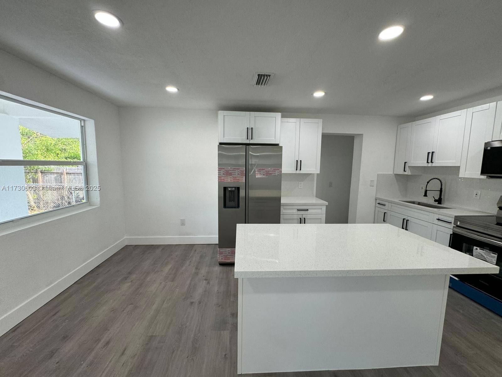 Real estate property located at 4725 16th Ave, Miami-dade, No Miami Est Sec 3, Miami, FL