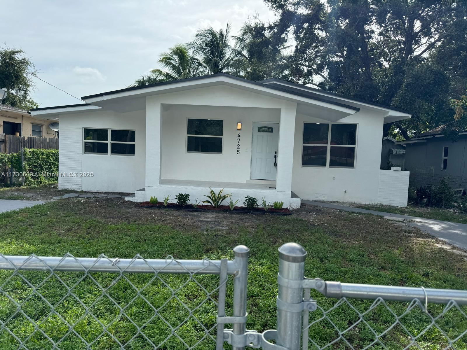 Real estate property located at 4725 16th Ave, Miami-dade, No Miami Est Sec 3, Miami, FL