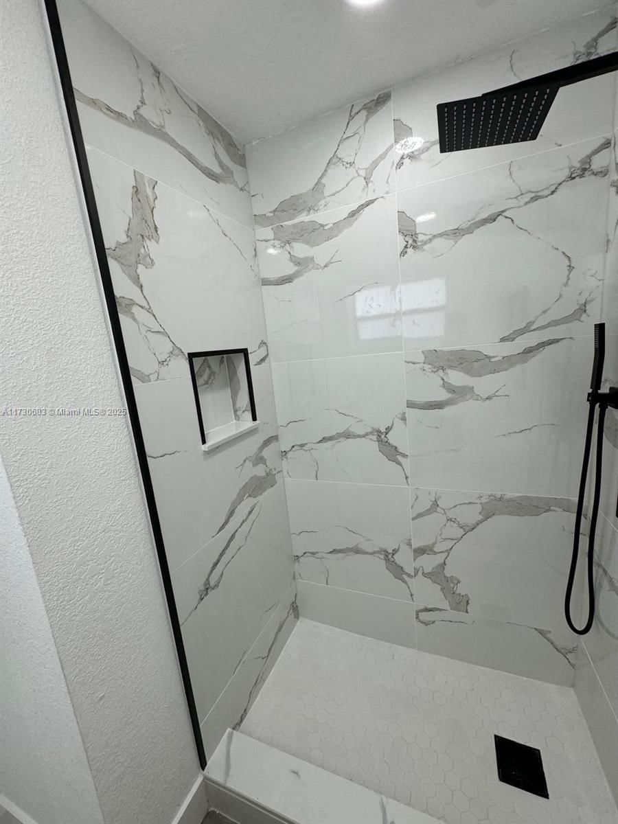 Real estate property located at 4725 16th Ave, Miami-dade, No Miami Est Sec 3, Miami, FL