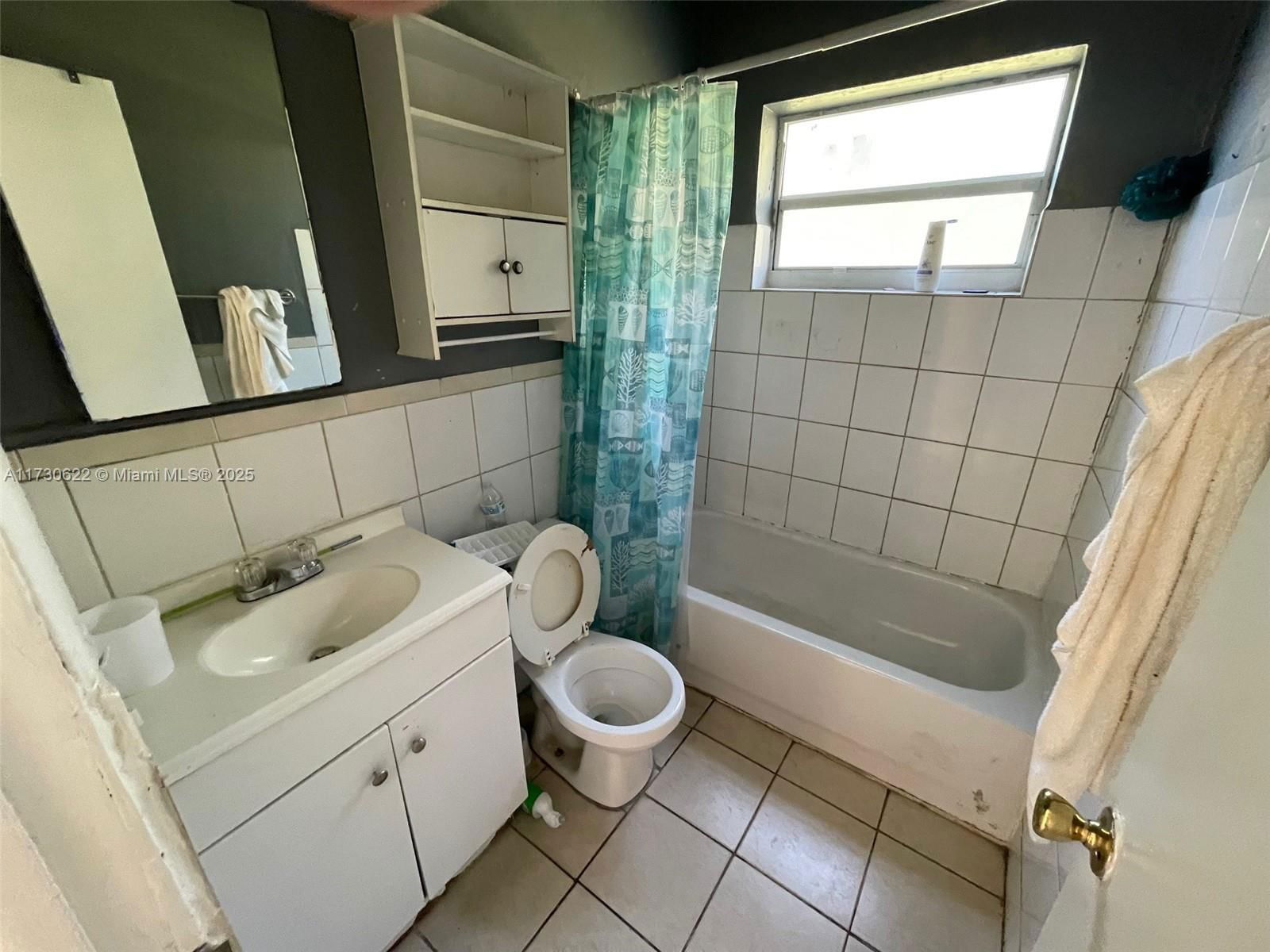 Real estate property located at 3271 132nd Ter, Miami-dade, Nile Gardens Sec 1, Opa-Locka, FL