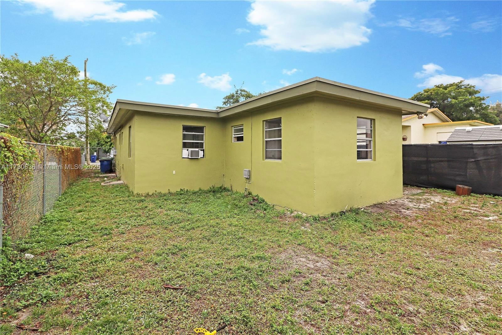 Real estate property located at 744 5th Ct, Broward, West Harlem, Hallandale Beach, FL