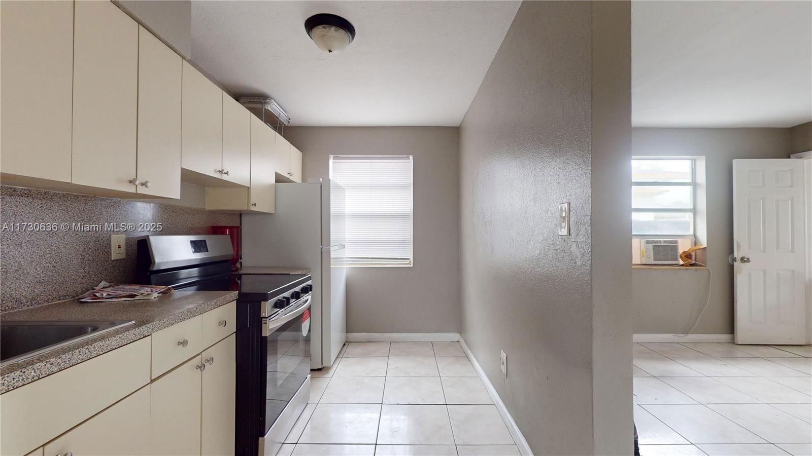 Real estate property located at 744 5th Ct, Broward, West Harlem, Hallandale Beach, FL