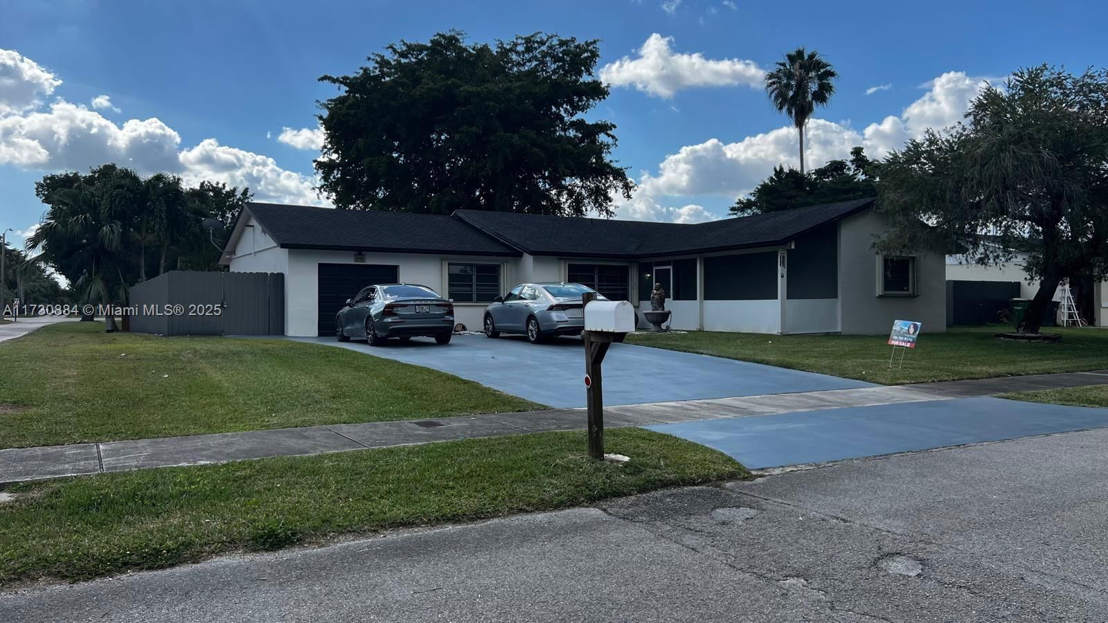 Real estate property located at 906 CARDINAL PL, Miami-dade, Hmstd Lakes Farmlife West, Homestead, FL