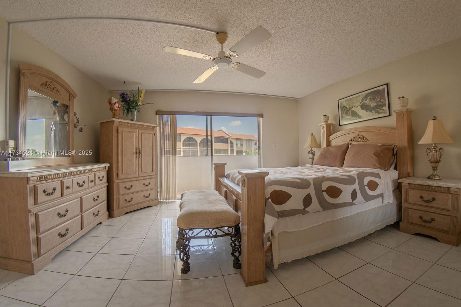 Real estate property located at 3955 Nob Hill Rd #402, Broward, Sunrise Island Condominiu, Sunrise, FL