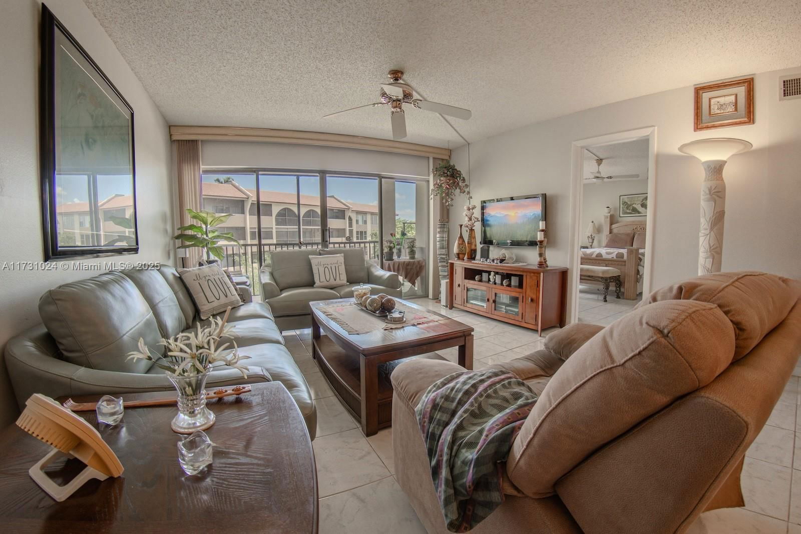 Real estate property located at 3955 Nob Hill Rd #402, Broward, Sunrise Island Condominiu, Sunrise, FL
