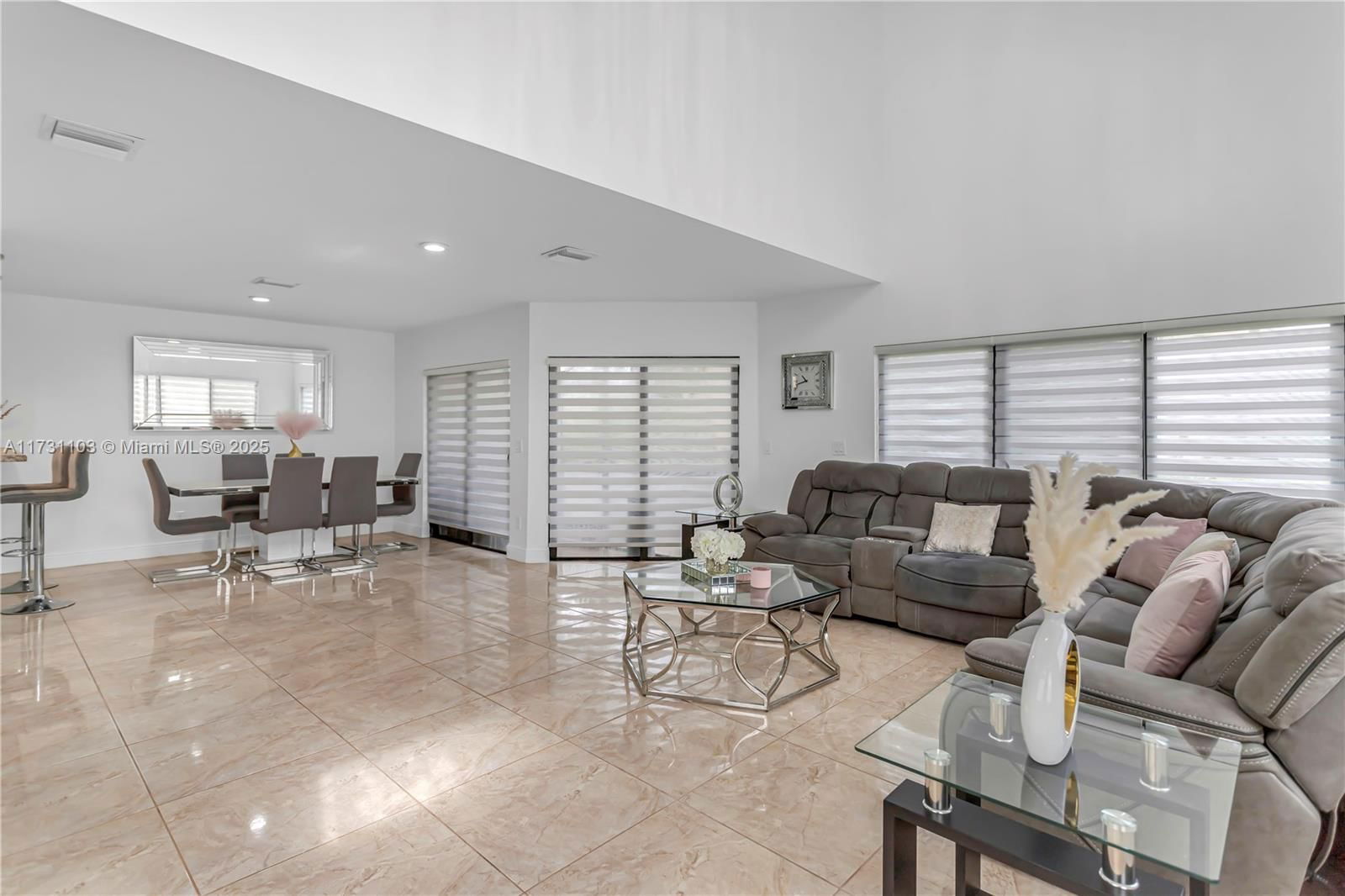 Real estate property located at 1613 Cypress Pointe Dr #1613, Broward, Cypress Pointe Condo, Coral Springs, FL