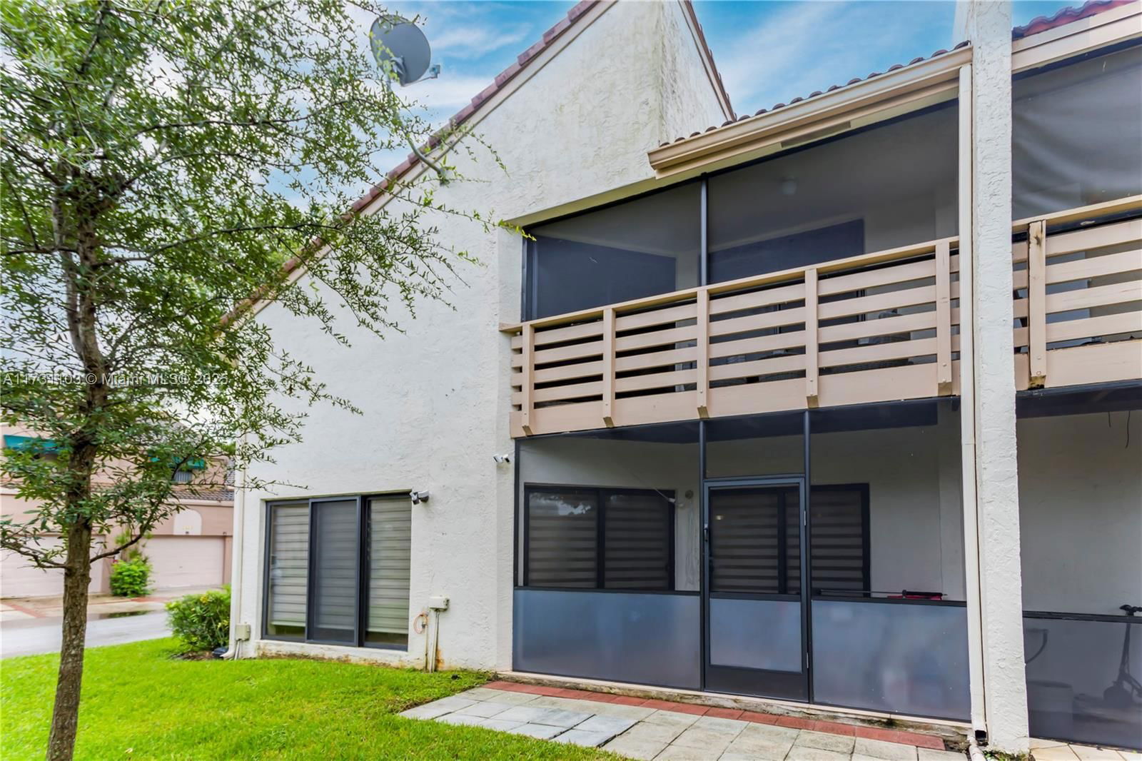 Real estate property located at 1613 Cypress Pointe Dr #1613, Broward, Cypress Pointe Condo, Coral Springs, FL