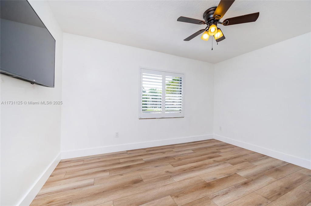 Real estate property located at 16185 2nd Dr, Broward, Heftler Homes At Pembroke, Pembroke Pines, FL