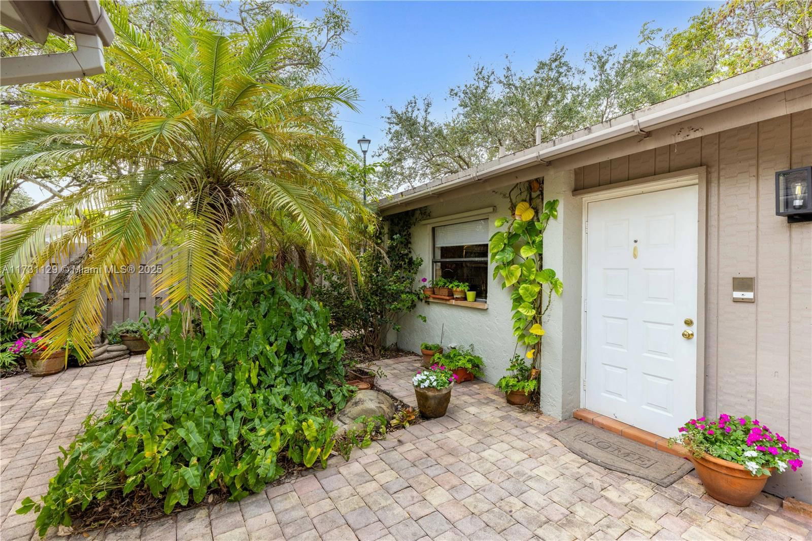 Real estate property located at 10878 112th Ave #10878, Miami-dade, Sabal Chase Sec 1, Miami, FL