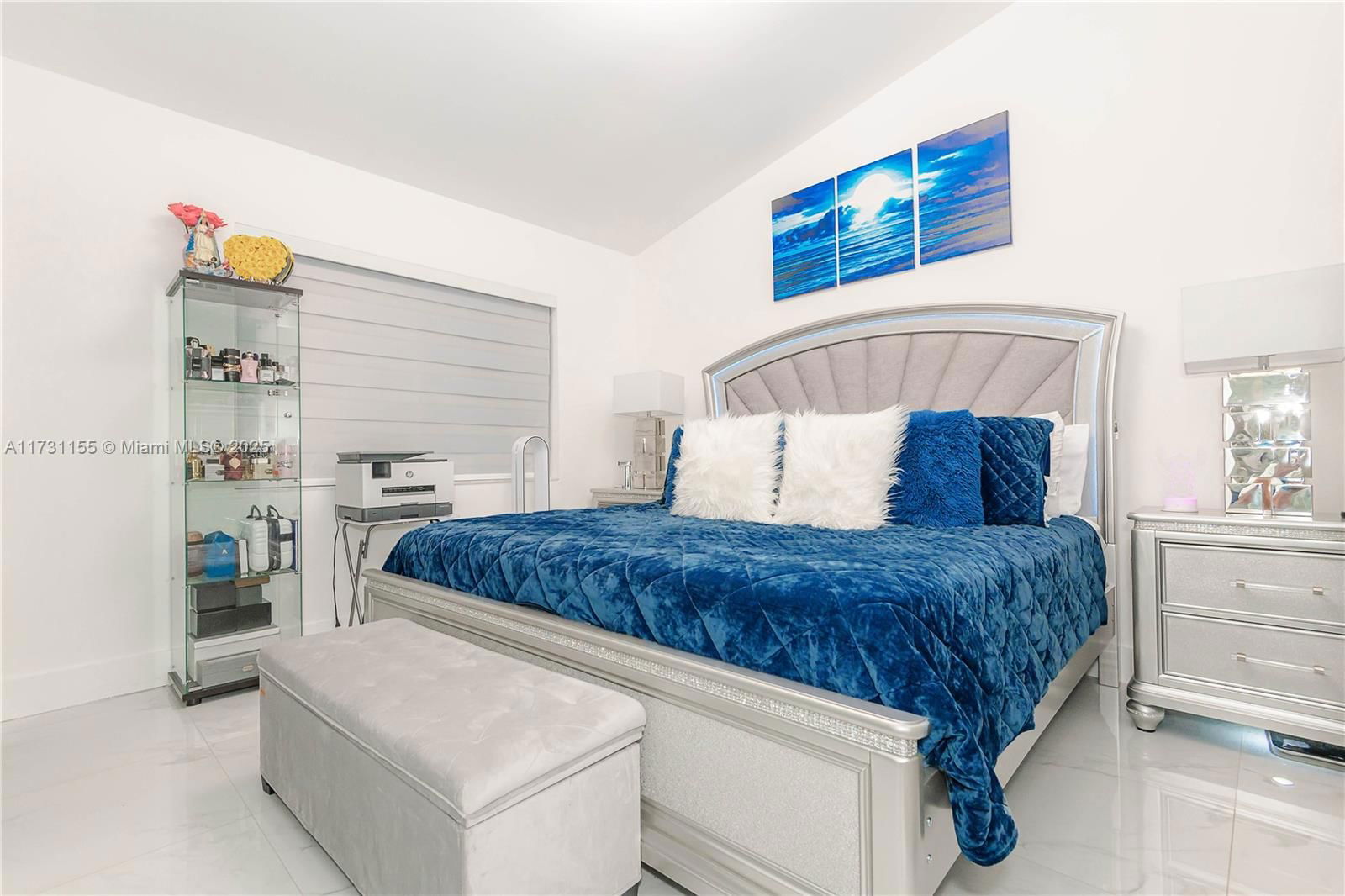 Real estate property located at 6216 170th Ter, Miami-dade, Villa Homes At The Moors, Hialeah, FL