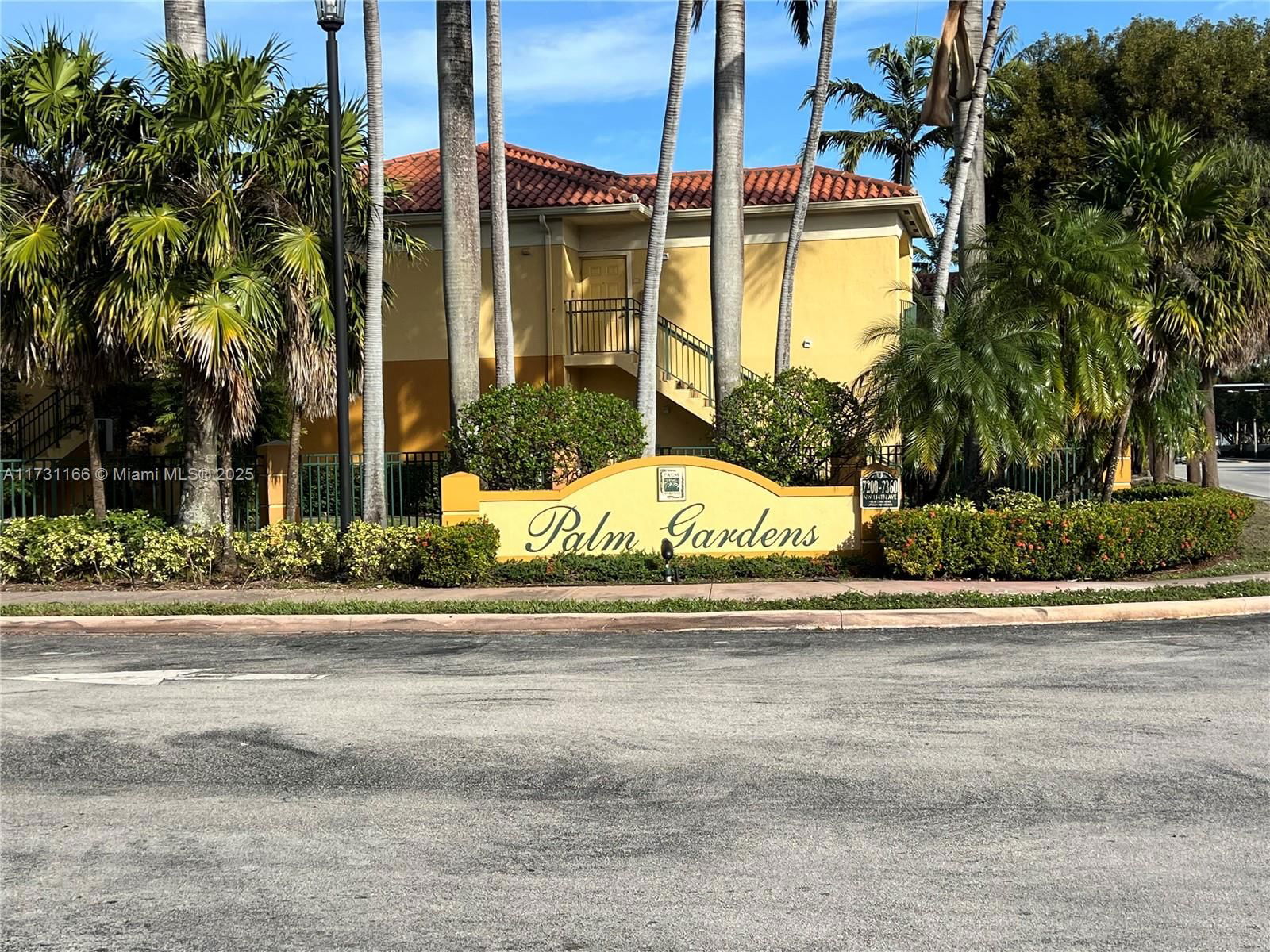 Real estate property located at 7350 114th Ave #301, Miami-dade, Palm Gardens At Doral Con, Doral, FL