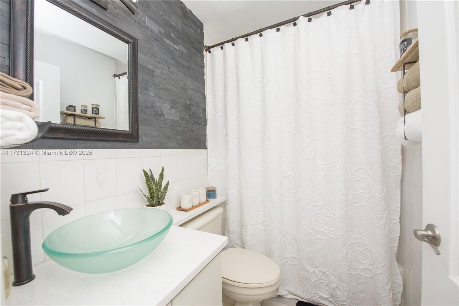 Real estate property located at 17173 143rd Ct, Miami-dade, Maralex Homes, Miami, FL