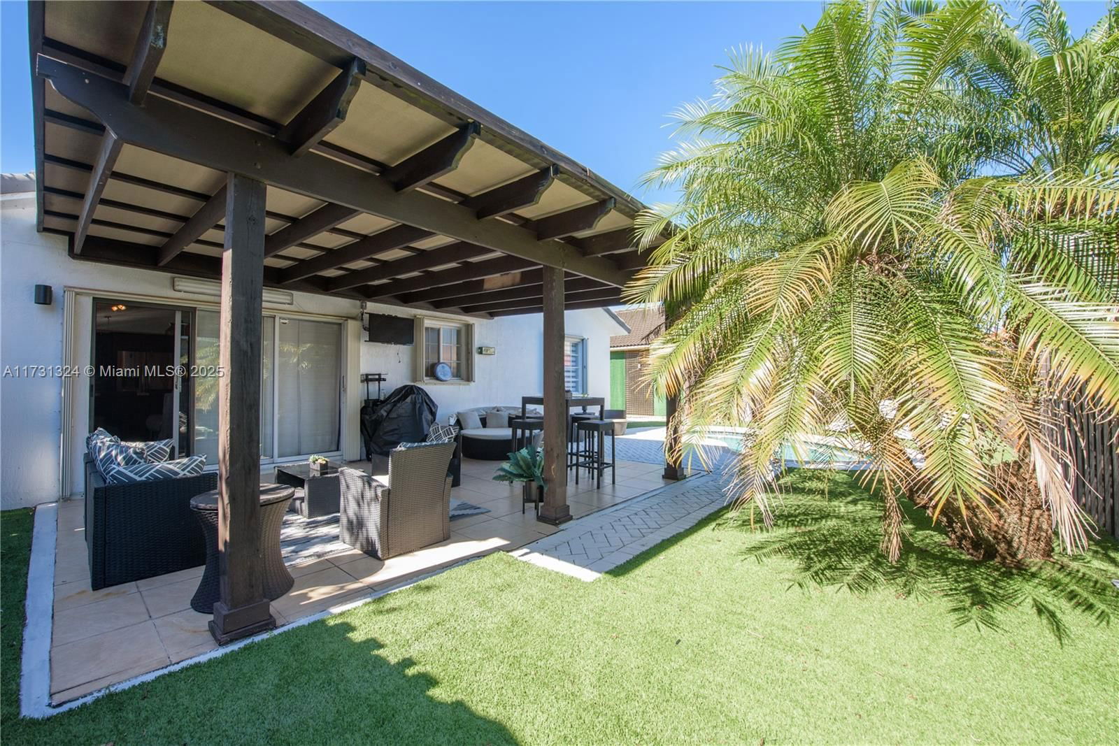 Real estate property located at 17173 143rd Ct, Miami-dade, Maralex Homes, Miami, FL