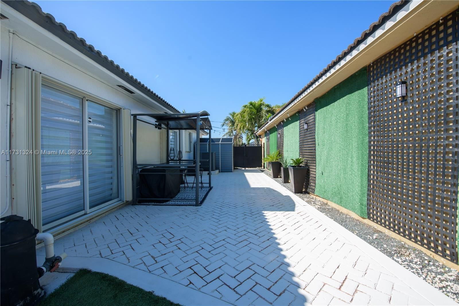Real estate property located at 17173 143rd Ct, Miami-dade, Maralex Homes, Miami, FL