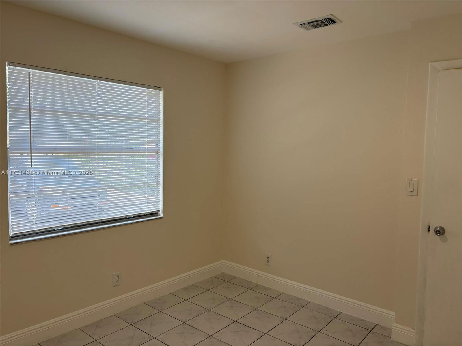 Real estate property located at 348 43rd St, Broward, Lake Island, Deerfield Beach, FL