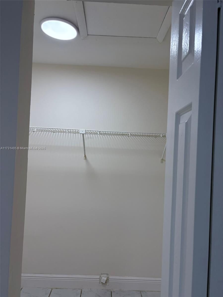 Real estate property located at 348 43rd St, Broward, Lake Island, Deerfield Beach, FL