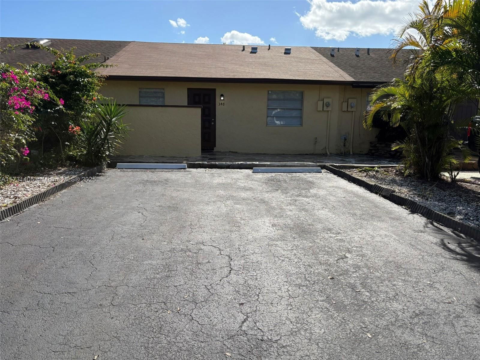 Real estate property located at 348 43rd St, Broward, Lake Island, Deerfield Beach, FL