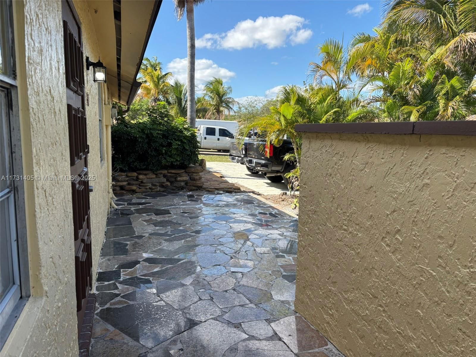 Real estate property located at 348 43rd St, Broward, Lake Island, Deerfield Beach, FL