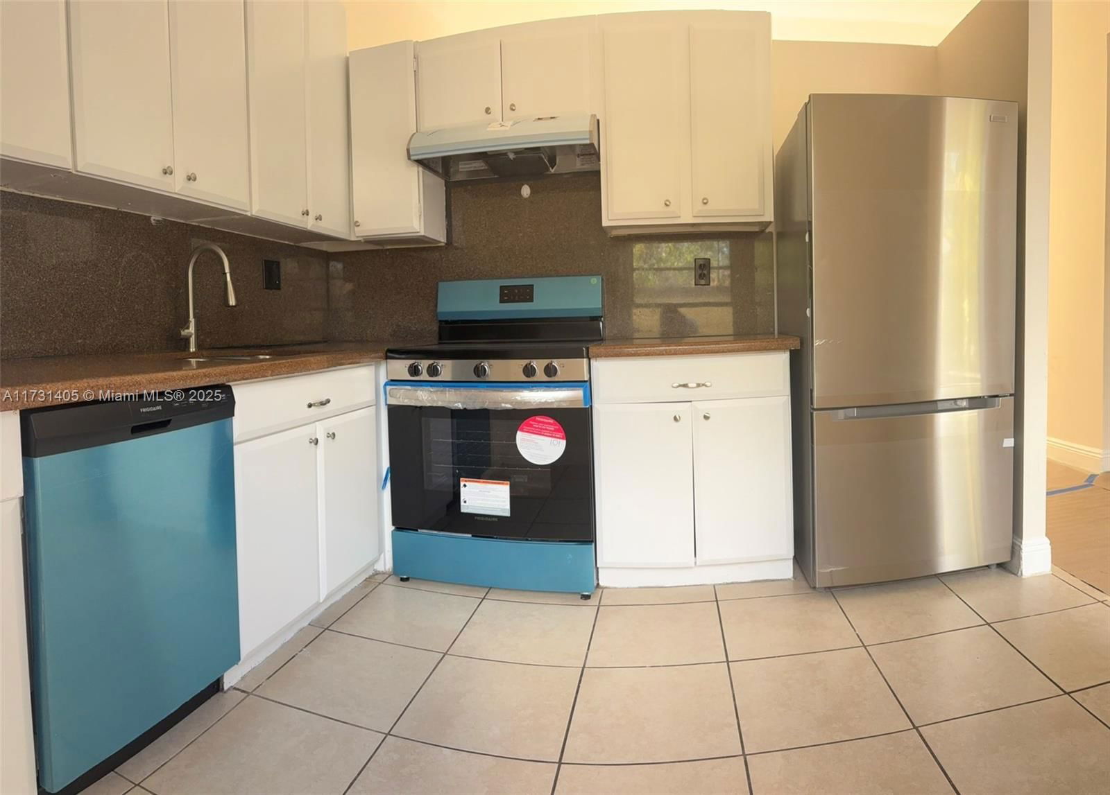 Real estate property located at 348 43rd St, Broward, Lake Island, Deerfield Beach, FL