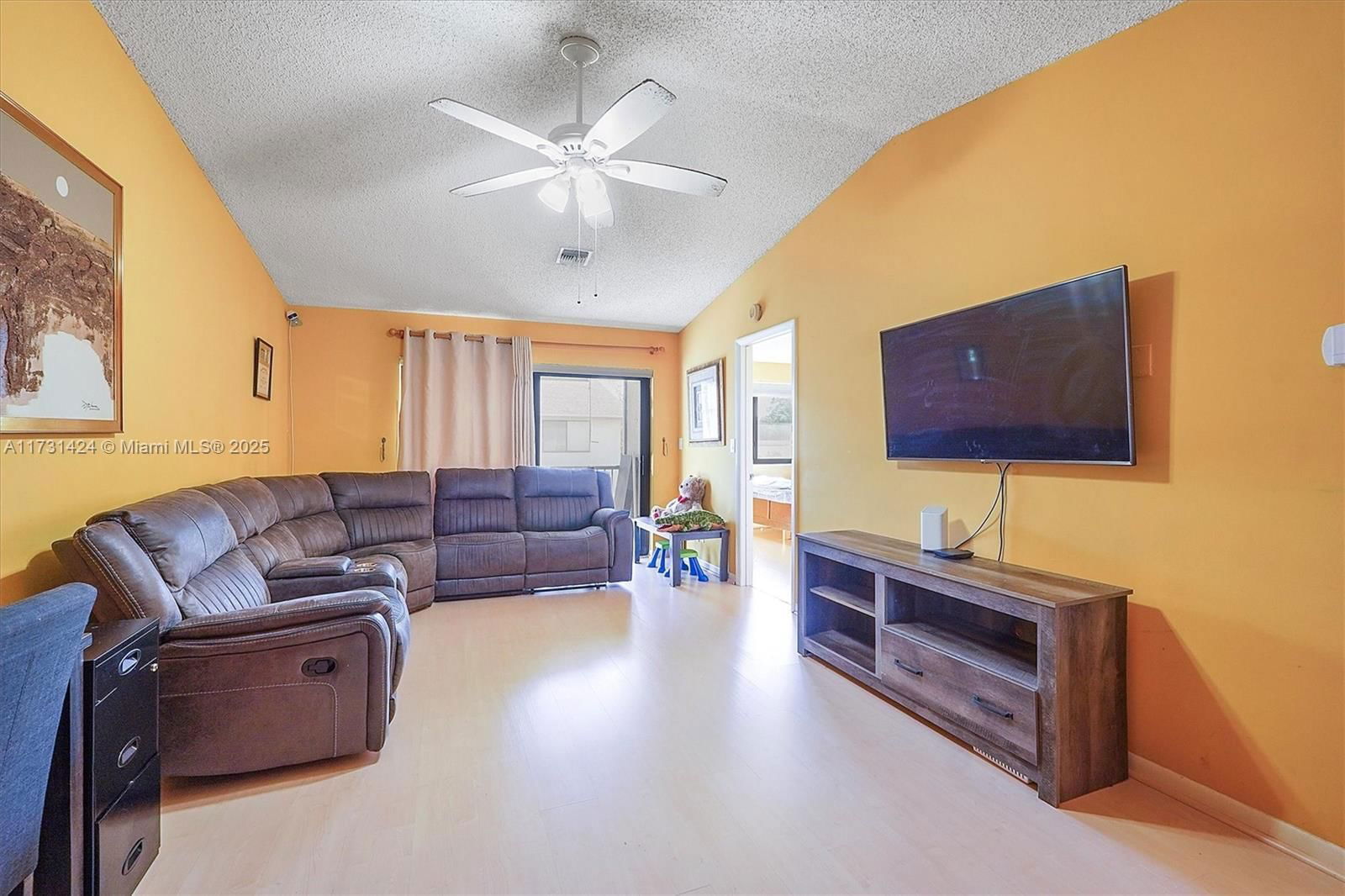Real estate property located at 238 60th Ave #238, Broward, Malibu North Condo, Margate, FL