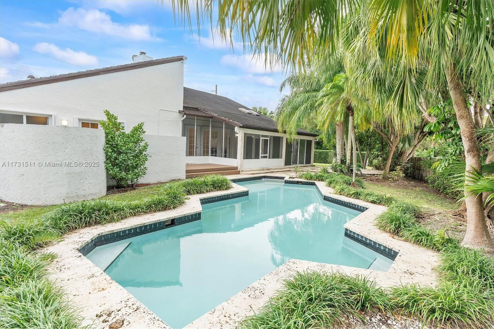 Real estate property located at 17725 86th Ave, Miami-dade, Richard Estates, Palmetto Bay, FL