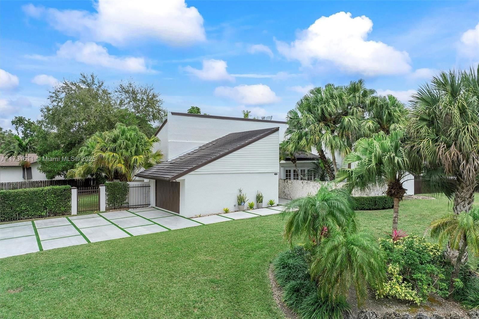Real estate property located at 17725 86th Ave, Miami-dade, Richard Estates, Palmetto Bay, FL