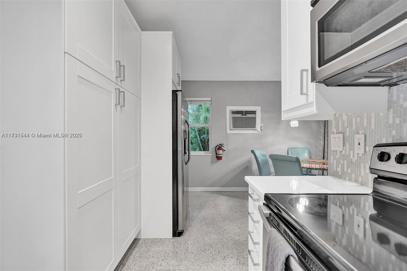Real estate property located at 1621 Victoria Park Rd, Broward, Progresso, Fort Lauderdale, FL