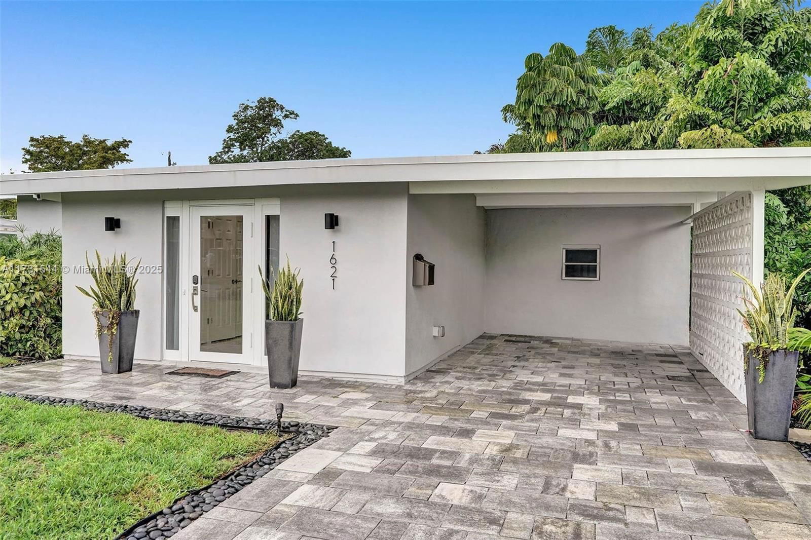 Real estate property located at 1621 Victoria Park Rd, Broward, Progresso, Fort Lauderdale, FL