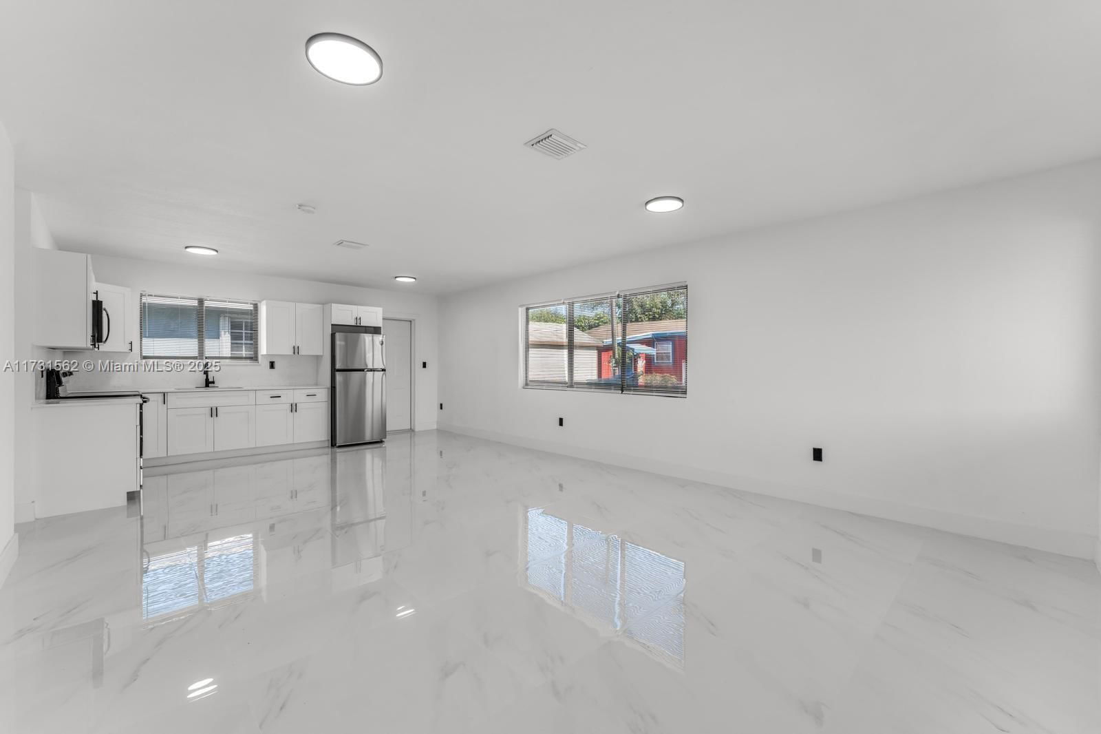 Real estate property located at 15265 18th Ave, Miami-dade, Rainbow Park, Miami Gardens, FL