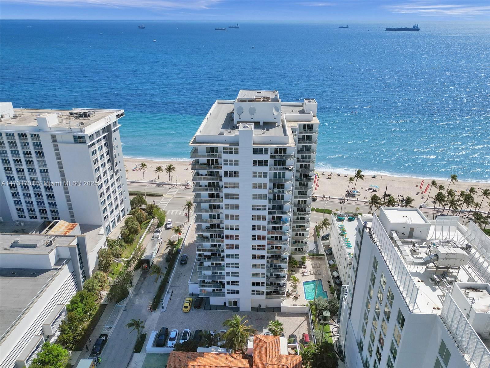 Real estate property located at 209 Fort Lauderdale Beach Blvd #2E, Broward, SEASONS CONDO, Fort Lauderdale, FL