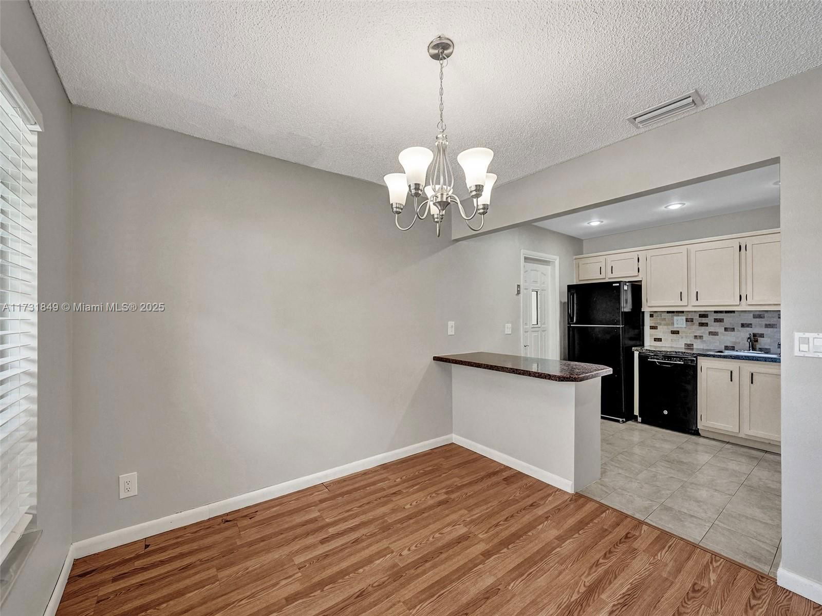Real estate property located at 3641 Forge Rd #33, Broward, Isla Merita Homes X Condo, Davie, FL
