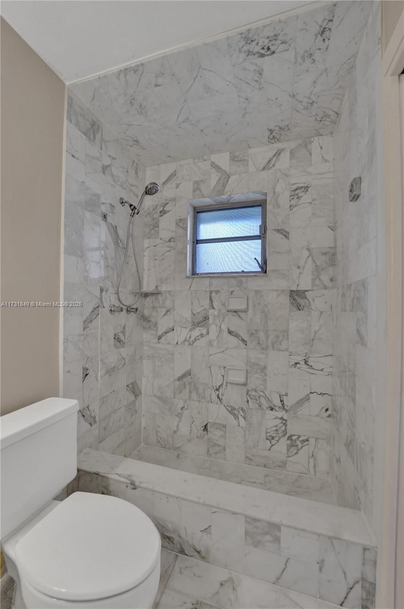 Real estate property located at 3641 Forge Rd #33, Broward, Isla Merita Homes X Condo, Davie, FL