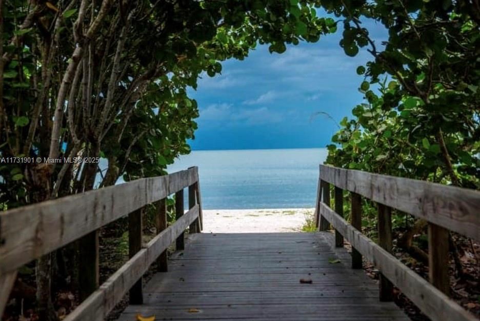 Real estate property located at 27497 PELICAN RIDGE CIRCLE, Lee, Pelican Ridge, Bonita Springs, FL