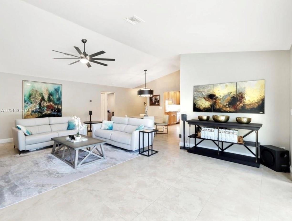 Real estate property located at 27497 PELICAN RIDGE CIRCLE, Lee, Pelican Ridge, Bonita Springs, FL