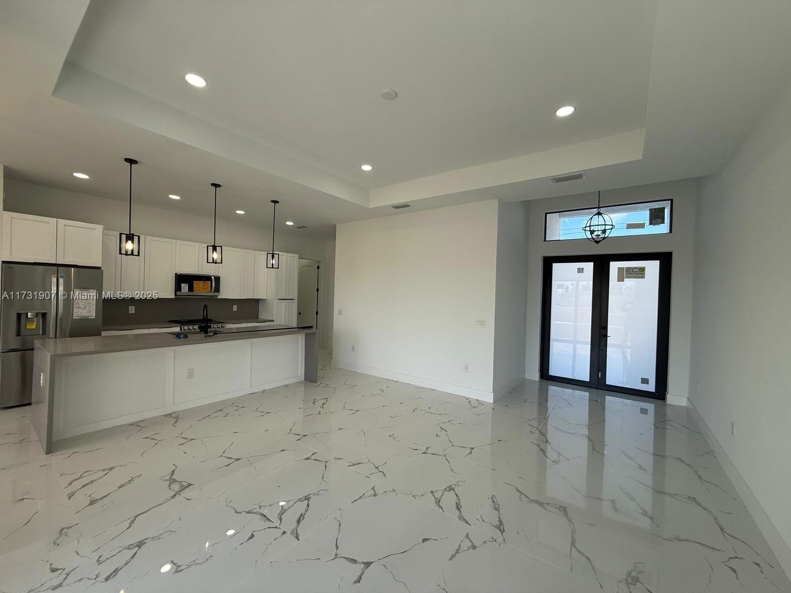 Real estate property located at 363 el dorado blvd s, Lee, Cape Coral, Cape Coral, FL