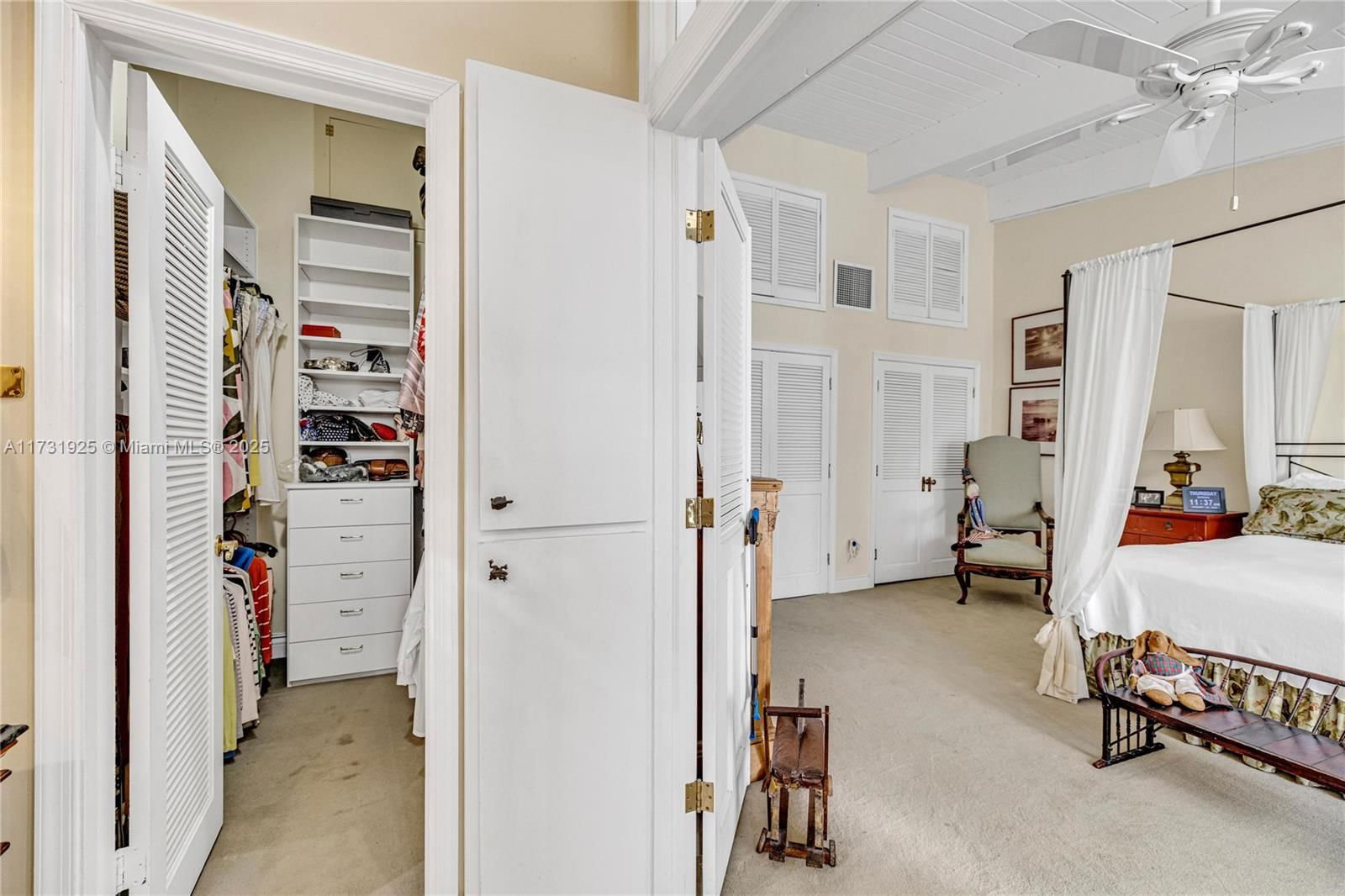 Real estate property located at 7106 48th Ln, Miami-dade, Lakeridge Sec 4, Miami, FL