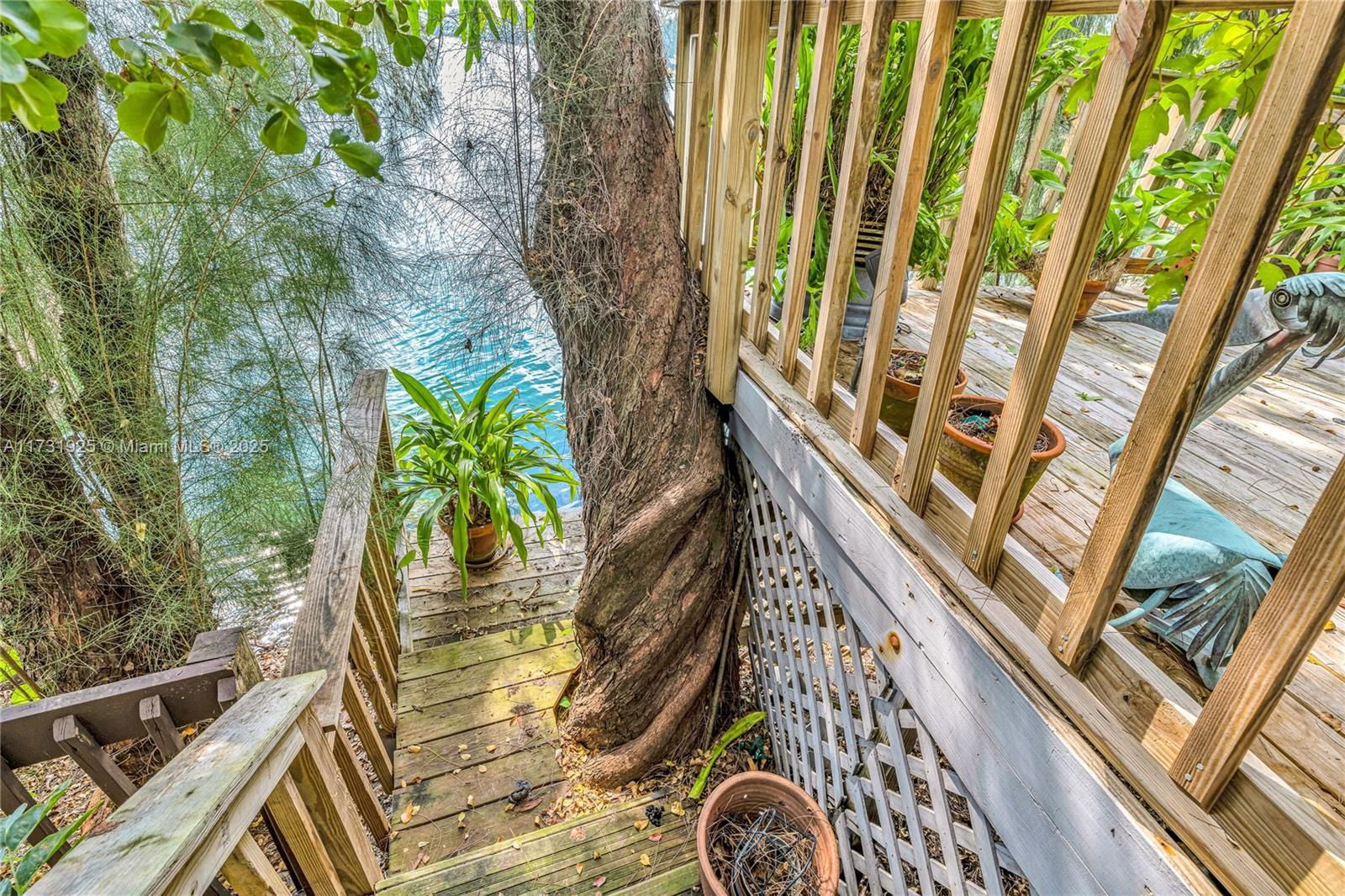 Real estate property located at 7106 48th Ln, Miami-dade, Lakeridge Sec 4, Miami, FL
